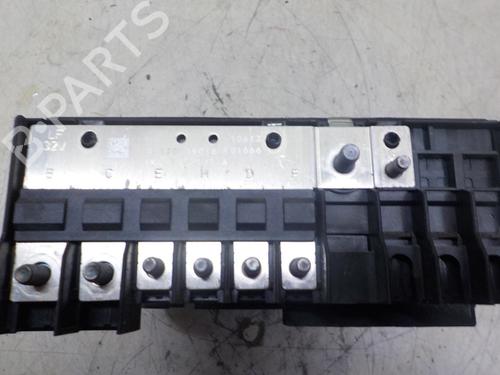 Fuse box SKODA SUPERB II Estate (3T5) 2.0 TDI | BP23007143E1 
