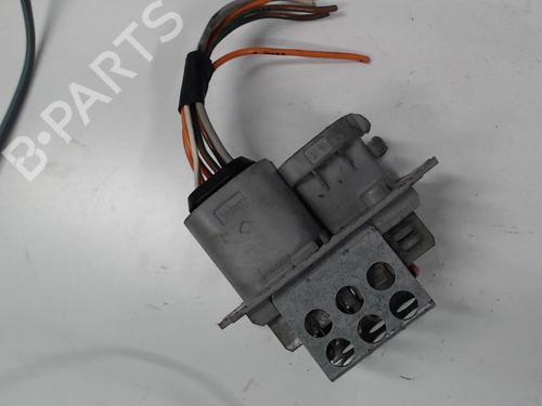 Used Heater resistor RENAULT MEGANE I (BA0/1_) 2.0 i (BA0G) (114 hp) 21935409
