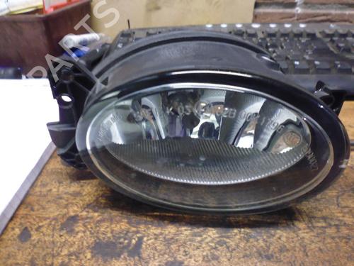 Used Right front fog light MERCEDES-BENZ E-CLASS T-Model (S211) E 320 T CDI 4-matic (211.289) (224 hp) 21905745