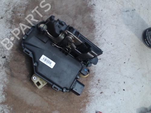 Front left lock SKODA SUPERB I (3U4) 2.5 TDI | BP21943147C98 