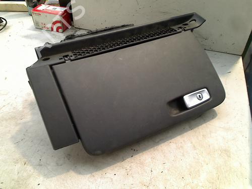 Used Glove box AUDI A1 Sportback (8XA, 8XF) 1.4 TFSI (122 hp) 21922093