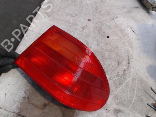 Used Right taillight MERCEDES-BENZ E-CLASS (W210) E 240 (210.061) (170 hp) 21939507