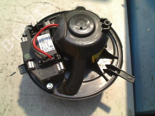 Used Heater blower motor AUDI Q3 (8UB, 8UG) 1.4 TSI (150 hp) 21922483