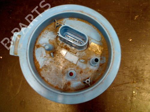 Used Fuel pump VW GOLF VI (5K1) 1.4 TSI (160 hp) 21910981