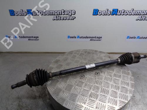 Used Right front driveshaft SEAT Mii (KF1, KE1) 1.0 (60 hp) 23012673