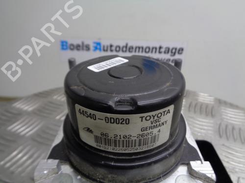 ABS pump TOYOTA YARIS (_P13_) 1.0 (KSP130_, KSP130) | BP23012572M43 