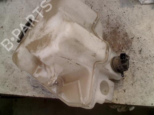 Used Windscreen washer tank TOYOTA PRIUS Liftback (_W2_) 1.5 Hybrid (NHW20_, NHW20R) (112 hp) 21932334