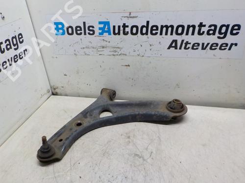 Used Left front suspension arm CITROËN C1 (PM_, PN_) 1.0 (68 hp) 23006755