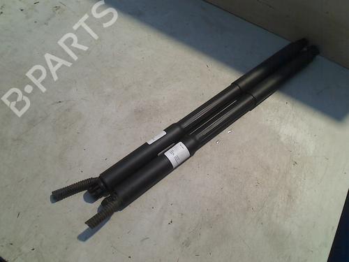 Used Tailgate lift support BMW 3 Touring (F31) 316 d (116 hp) 21918859