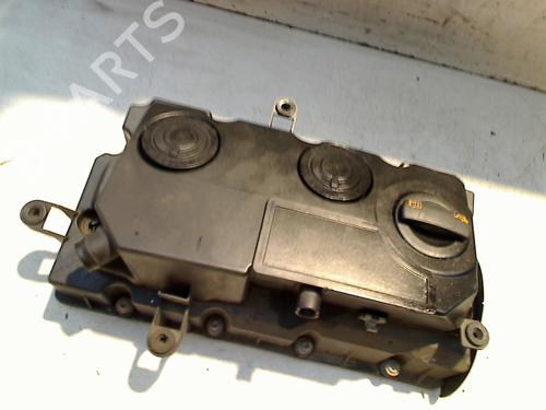 Używane Pokrywa zaworów VW CADDY III Box Body/MPV (2KA, 2KH, 2CA, 2CH) 1.9 TDI (75 hp) 21927309