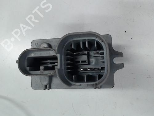 Used Heater resistor RENAULT SCÉNIC I MPV (JA0/1_, FA0_) 1.4 16V (JA0D, JA1H, Ja0W, JA10) (95 hp) 21935405