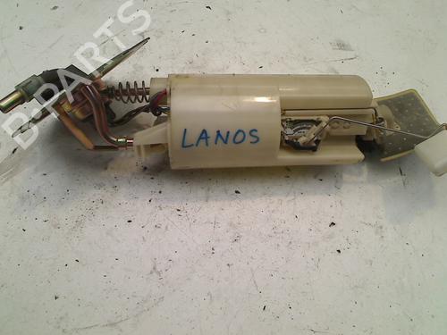 Used Fuel pump DAEWOO LANOS Saloon (KLAT) 1.5 (86 hp) 21909998