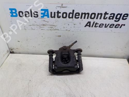 Used Right front brake caliper BMW 1 (E81) 116 i (122 hp) 23006825