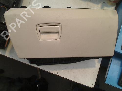 Used Glove box BMW 5 (F10) 518 d (150 hp) 21922704