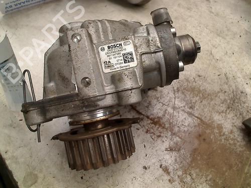 Used Fuel pump FORD FIESTA VI (CB1, CCN) 1.5 TDCi (95 hp) 21933387