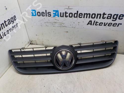 Used Grille VW POLO (9N_, 9A_) 1.4 TDI (70 hp) 23006569