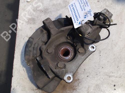 Used Left front steering knuckle VOLVO V70 II (285) 2.4 (140 hp) 21937418