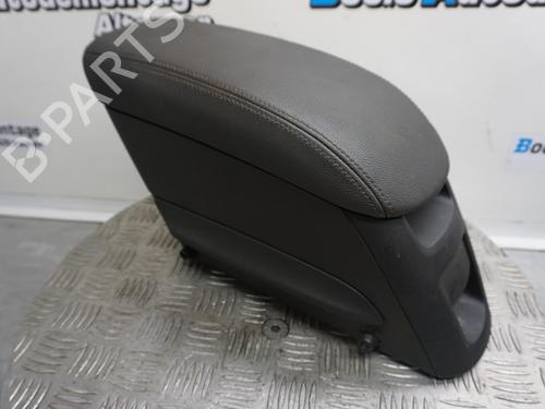 Used Middle console OPEL MERIVA B MPV (S10) 1.4 (75) (100 hp) 23015562