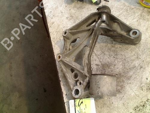 Used Left front suspension arm VW POLO (9N_, 9A_) 1.4 TDI (70 hp) 21931896
