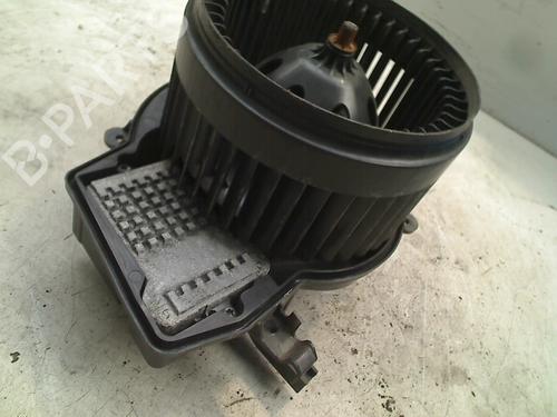Heater blower motor MERCEDES-BENZ C-CLASS (W203) C 200 Kompressor (203.045) | BP21920106M62 