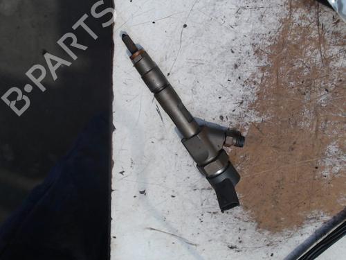 Used Injector VOLVO V40 Estate (645) 1.9 DI (102 hp) 21935553