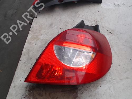 Used Right taillight RENAULT CLIO III (BR0/1, CR0/1) 1.4 16V (98 hp) 21942737