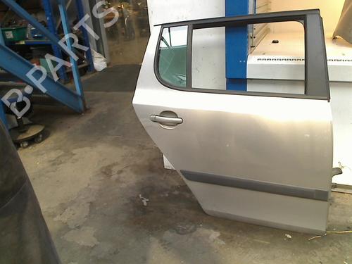 Used Right rear door SKODA FABIA II (542) 1.2 TSI (86 hp) 21927276
