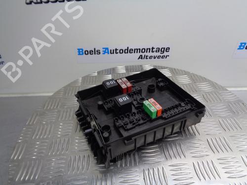 Used Fuse box VW SCIROCCO III (137, 138) 1.4 TSI (160 hp) 23010370