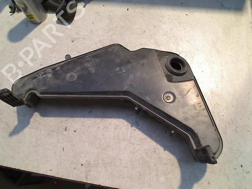 Used Windscreen washer tank AUDI Q5 (8RB) 2.0 TDI (143 hp) 21913392