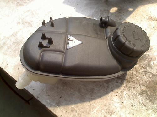 Used Expansion tank MERCEDES-BENZ CLA Coupe (C117) CLA 180 CDI / d (117.312) (109 hp) 21932432