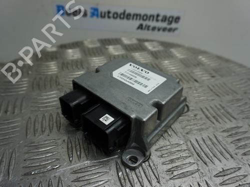 Kollisjonspute styreenhet VOLVO V40 Hatchback (525) D2 (120 hp) 23013275
