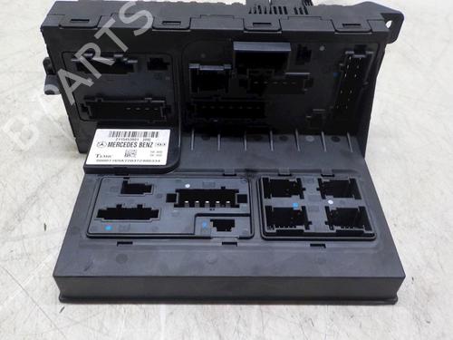 Fuse box MERCEDES-BENZ E-CLASS (W211) E 400 CDI (211.028) | BP23005470E1 
