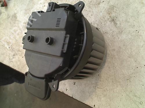 Used Heater blower motor AUDI A6 C7 Avant (4G5, 4GD) 3.0 TDI (204 hp) 21926651