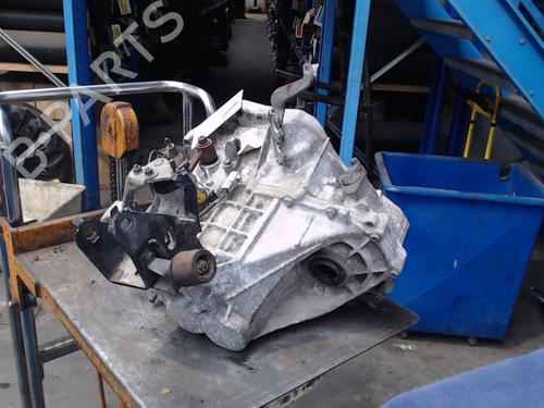 Used Gearbox TOYOTA YARIS (_P9_) 1.3 VVT-i (SCP90_, SCP90R) (87 hp) 21935922