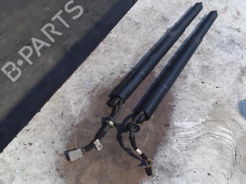Used Tailgate lift support BMW X5 (G05, F95) xDrive 45 e Plug-in-Hybrid (394 hp) 21944814