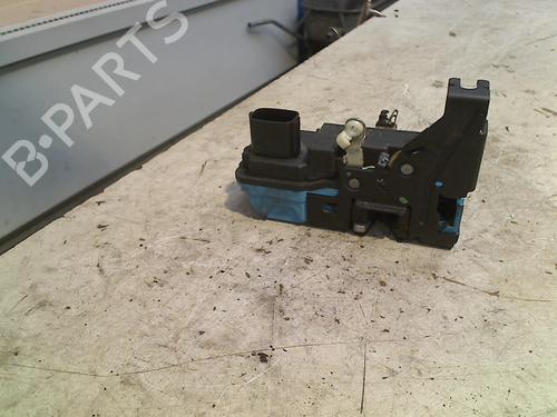 Front left lock VOLVO V70 II (285) 2.4 | BP21927170C98 