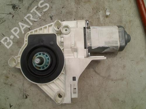 Left front window motor AUDI Q3 (8UB, 8UG) 1.4 TSI | BP21926135E21 