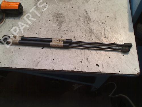 Used Tailgate lift support OPEL ZAFIRA A MPV (T98) 1.6 16V (F75) (101 hp) 21922147