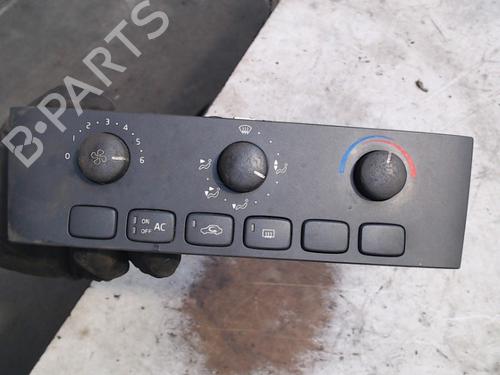 Used Climate control VOLVO V40 Estate (645) 2.0 (136 hp) 21937110