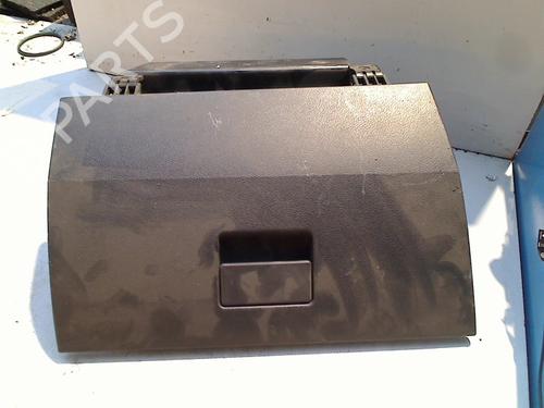 Used Glove box FORD FIESTA V (JH_, JD_) 1.3 (69 hp) 21917919
