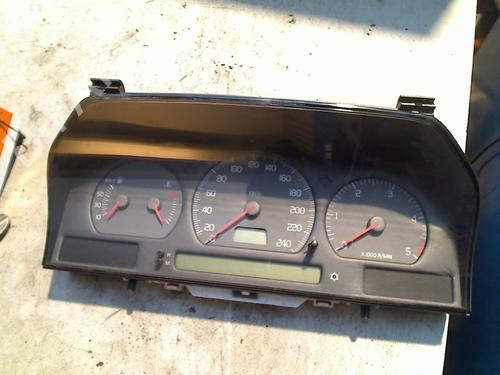 Used Display monitor VOLVO V70 I (875, 876) 2.5 TDI (140 hp) 21918743
