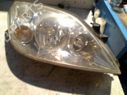 Used Right headlight NISSAN PRIMERA (P12) 1.8 (115 hp) 21922615