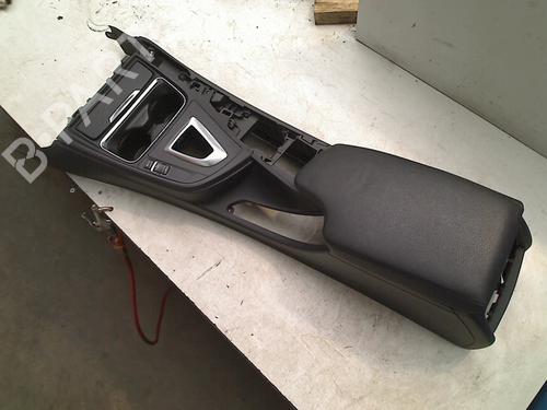 Used Armrest / Center console BMW 4 Coupe (F32, F82) 420 d (163 hp) 21914653