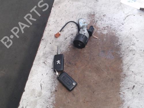 Used Ignition barrel PEUGEOT 407 SW (6E_, 6D_) 2.0 16V (140 hp) 21944055