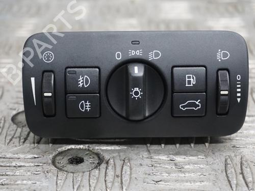 Used Headlight switch VOLVO V70 III (135) 2.0 T (203 hp) 23017542