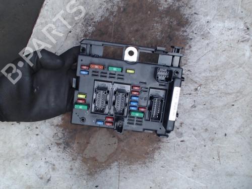 Used Comfort control module PEUGEOT 206 CC (2D) 1.6 16V (2DNFUF, 2DNFUR) (109 hp) 21940986