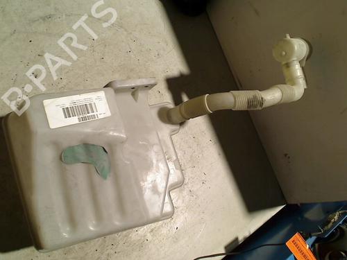 Used Windscreen washer tank VW GOLF V (1K1) 1.4 16V (75 hp) 21913733