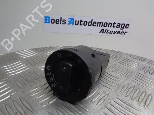 Commande de phare AUDI A4 B6 Avant (8E5) 1.8 T (163 hp) 23012745
