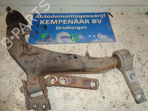 Højre fortil bærearm NISSAN PRIMERA Hatchback (P12) 1.8 (115 hp) 21908958
