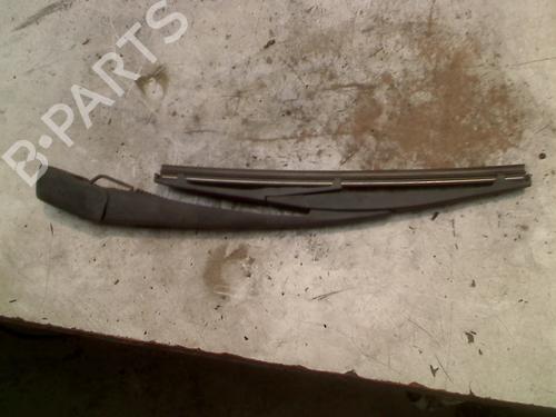 Used Rear windshield wiper arm OPEL AGILA B (H08) 1.2 (F68) (94 hp) 21932948